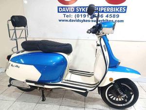 ROYAL ALLOY GP 300 LC E5 22-REG ONLY 805 DRY MILES ITS MINT £3699.OTR