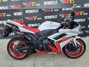 YAMAHA YZF-R1 ARROW VIDEO 360 BIANCO