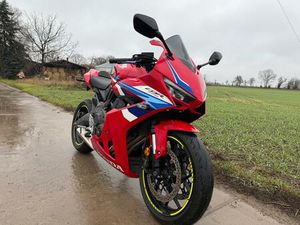 HONDA CBR 650R 2024 SPORTPAKET QUICKSHIFTER