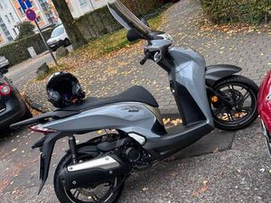 HONDA SH 300I ABS KEYLESS GARAGENFAHRZEUG.