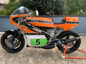 RENNMOTORRAD YAMAHA RD YPVS 350