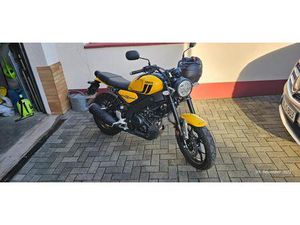 YAMAHA XSR 125 GARANTIE BIS 05.2027 4.300 KM