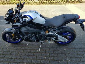 YAMAHA MT 10 SP