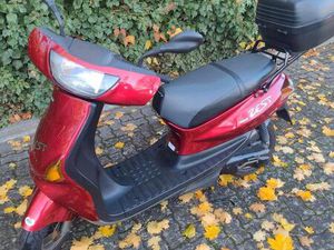 YAMAHA ZEST 50 MOTORROLLER 50KM/H ZULASSUNG 1.HAND