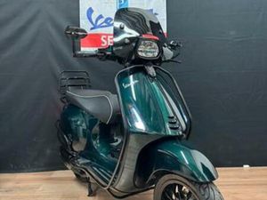 VESPA SPRINT 50S | CUSTOM | FULL OPTION | RACING 60TH — SCOOTERS | VESPA — MARKTPLAATS