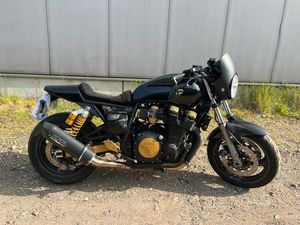 YAMAHA XJR 1300 CAFERACER