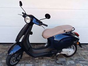 VESPA PRIMAVERA 50