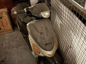 CHINA ROLLER MIT PAPIERE. (7100 KM)