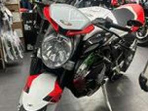 MV AGUSTA BRUTALE 800