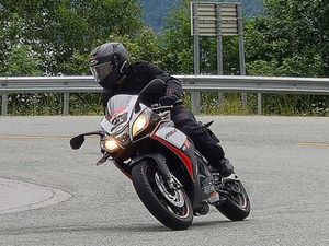 APRILIA RS4 125