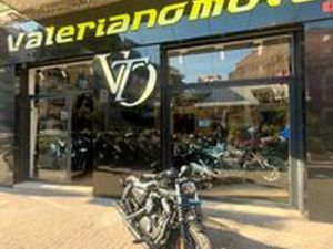 HARLEY DAVIDSON 883 ANNO 2016 DA VALERIANOMOTO