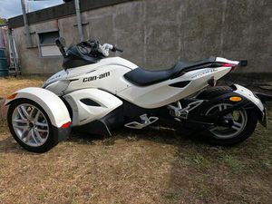 CAN-AM SPYDER RS