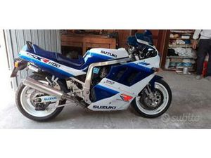 GSX-R 1100 - L&APOS;ANIMA DELLE SUPERSPORTIVE ANNI &APOS;90