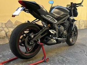 TRIUMPH STREET TRIPLE 765 RS 04/2021 KM 13.500