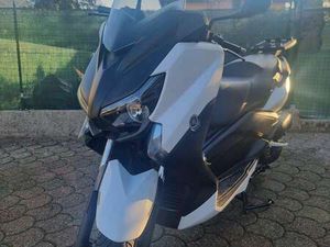 YAMAHA X-MAX 125 BIANCO