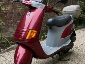 PIAGGIO SKR 125CC TOPSTAAT SKIPPER GILERA RUNNER 180CC — SCOOTERS | PIAGGIO — MARKTPLAATS