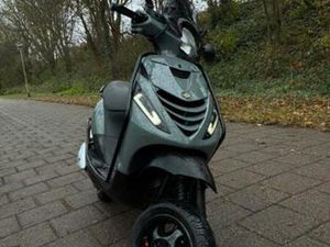 RUILEN : PIAGGIO ZIP 70CC 2T 2018 BROM - NARDO GRIJS — SCOOTERS | PIAGGIO — MARKTPLAATS