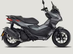NUOVO APRILIA SR GT 200 EURO 5+ 4 ANNI DI GARANZIA