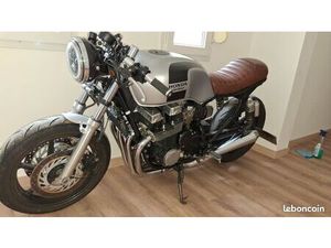 HONDA 750 CAFÉ RACER