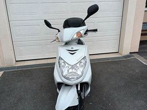 SCOOTER YAMAHA CYGNUS