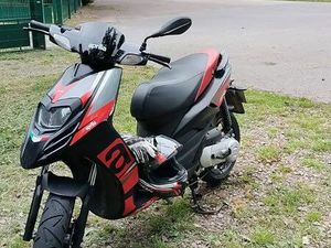 APRILIA SR MOTARD 50