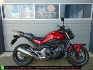 HONDA NC 750 S DCT ABS (BJ 2015) NETTE MOTOR - WEINIG KM. — MOTOREN | HONDA — MARKTPLAATS