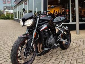 TRIUMPH STREET TRIPLE 765 RS - 2020 - 19000KM - TOPSTAAT! — MOTOREN | TRIUMPH — MARKTPLAATS