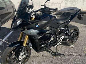 BMW S1000XR
