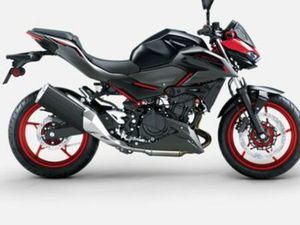 MOTO KAWASAKI Z500 SE