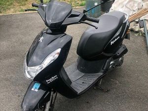 SCOOTER PEUGEOT KISBEE