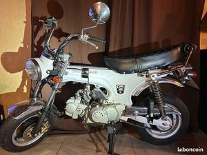 MOTO 125 DAX SKY TEAM
