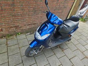 PEUGEOT VIVACITY BLAUW KENTEKEN — SCOOTERS | PEUGEOT — MARKTPLAATS