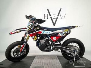 HUSQVARNA FS 450 &APOS;22