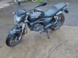 MOTO KEEWAY RKV 125 CM³