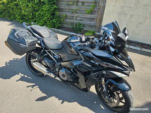 SUZUKI GSXS-1000GT (GSX-S)