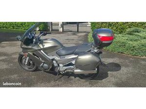 SUPERBE YAMAHA 1300 FJR AS