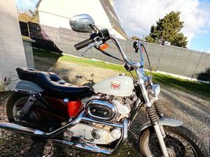 HARLEY-DAVIDSON 883 SPORSTER ANNÉE 2000