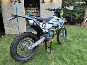 250 HUSQVARNA 2024