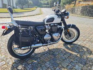 TRIUMPH BONNEVILLE T120
