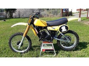 MOTO-CROSS MASCHINE