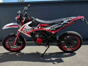 RIEJU MRT TROPHY SUPERMOT 50 CC 2022