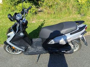 A VENDRE SCOOTER SYM JET 4RX 50