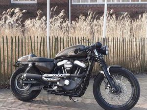 ② SPORTSTER 1200 CAFERACER