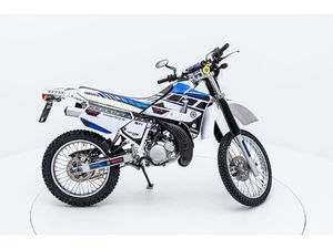 DT 125 R