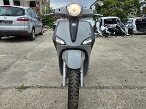 PIAGGIO LIBERTY 125 →