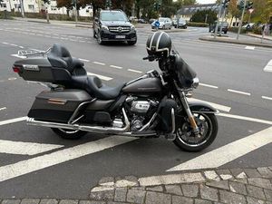HARLEY-DAVIDSON FLHTK ELECTRA GLIDE ULTRA LIMITED