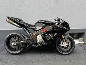YAMAHA YZF R1 RN12