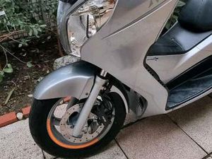 HONDA 125 ROLLER *TOP-GEPFLEGT *S-WING FJ12 WIE FORZA