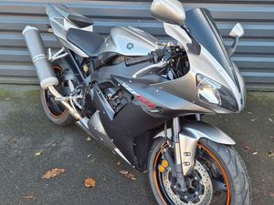 YAMAHA R1 2003 PISTE
