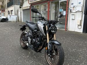MOTO CBR 125